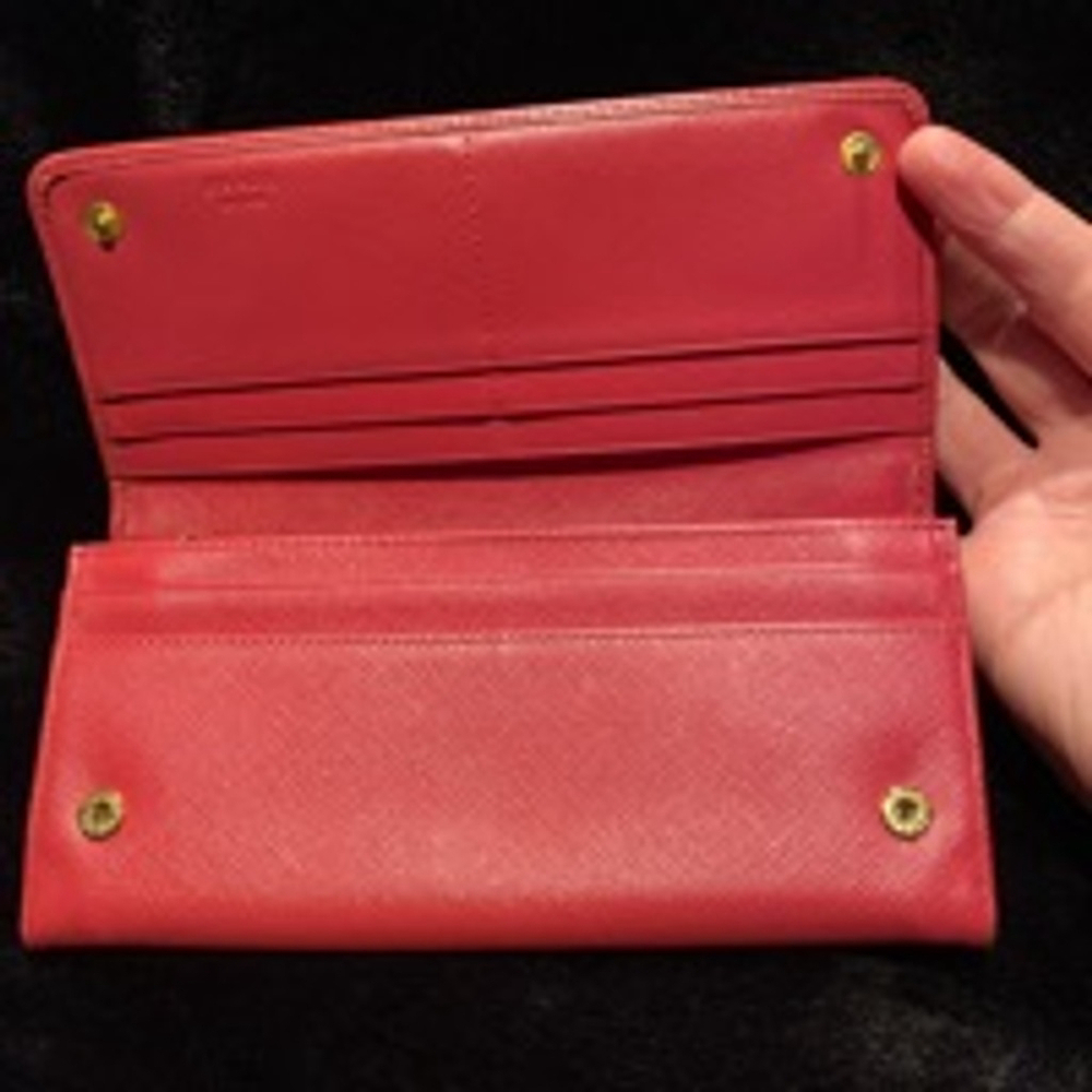 Prada Saffiano Leather Women's Pink long wallet - Picture 2 of 16